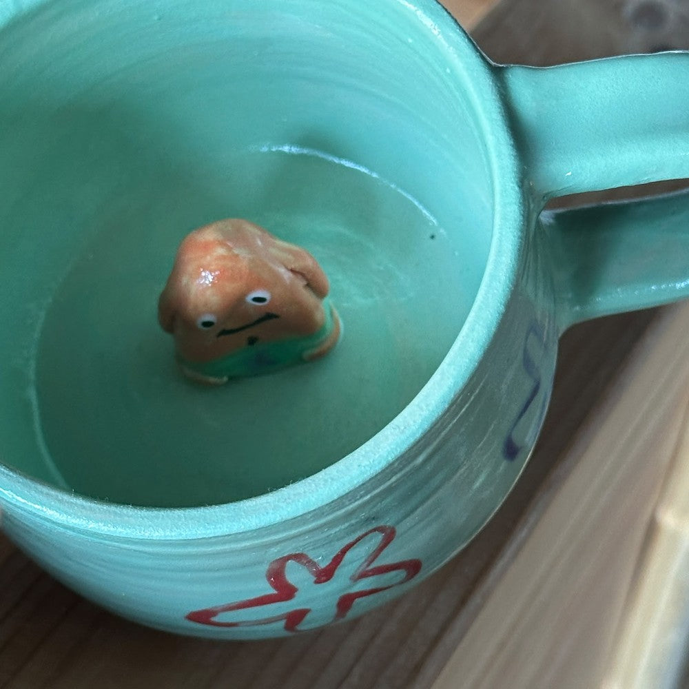 Mug with Figures Inside