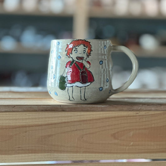 Mug with Ponyo - Beige