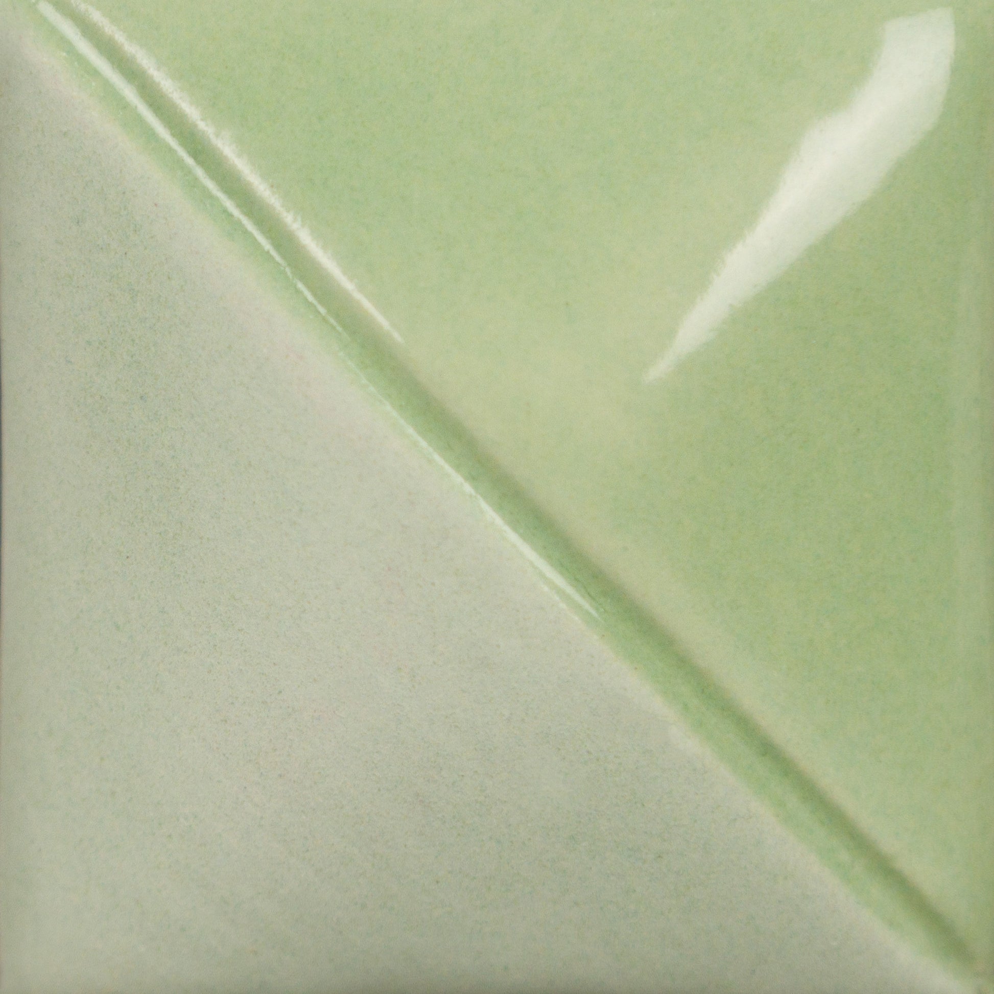 Eucalyptus UG-233 Cone 06 oxidation